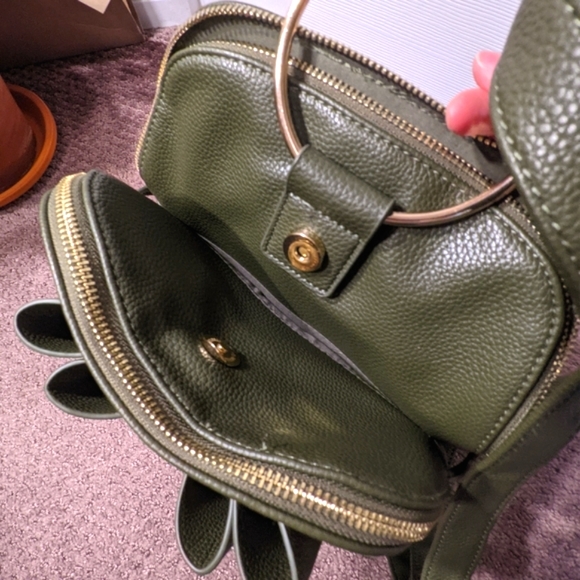 Mini backpack with bow - Picture 4 of 5